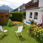 Moederndorfer, * Fulpmes