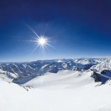 Moederndorfer, Apartman