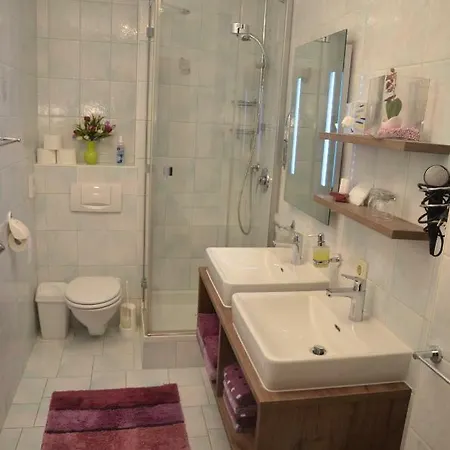 Moederndorfer, Apartman Fulpmes