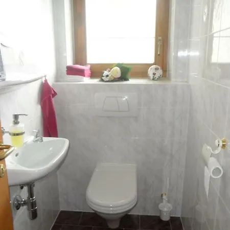 Moederndorfer, * Fulpmes