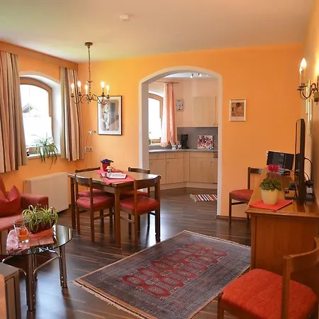 Moederndorfer, Apartamento Fulpmes