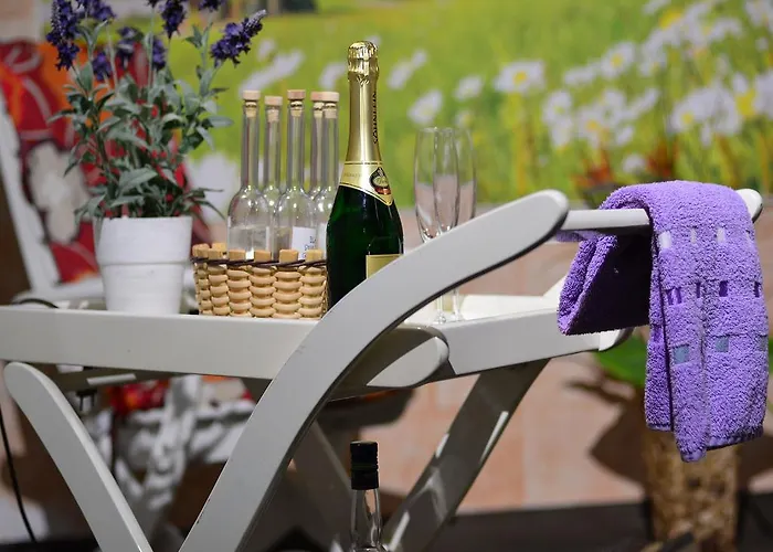 Moederndorfer, Apartamento *