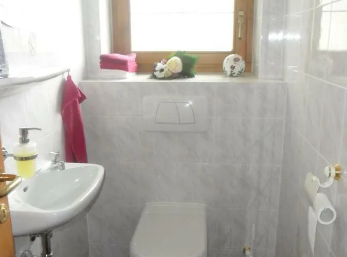 Moederndorfer, * Fulpmes