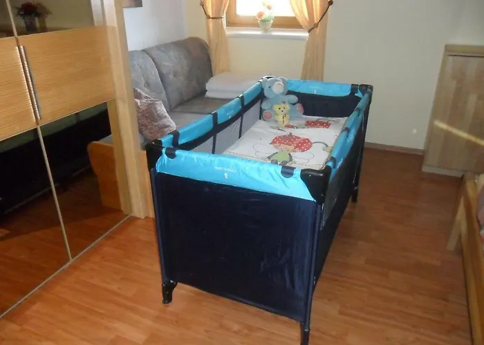 Moederndorfer, * Fulpmes